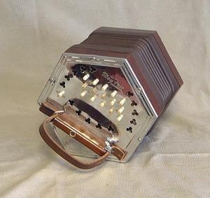 anglo concertina